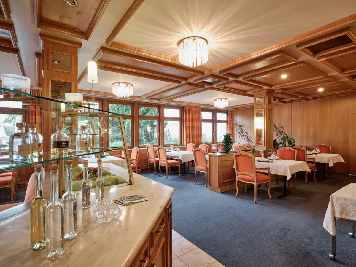 Badhotel Restaurant Stauferland Bad Boll Kültér fotó