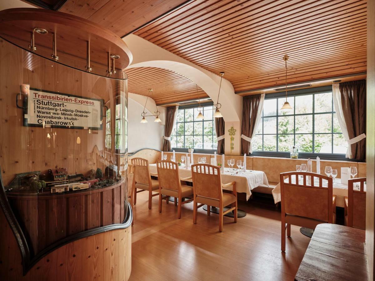 Badhotel Restaurant Stauferland Bad Boll Kültér fotó