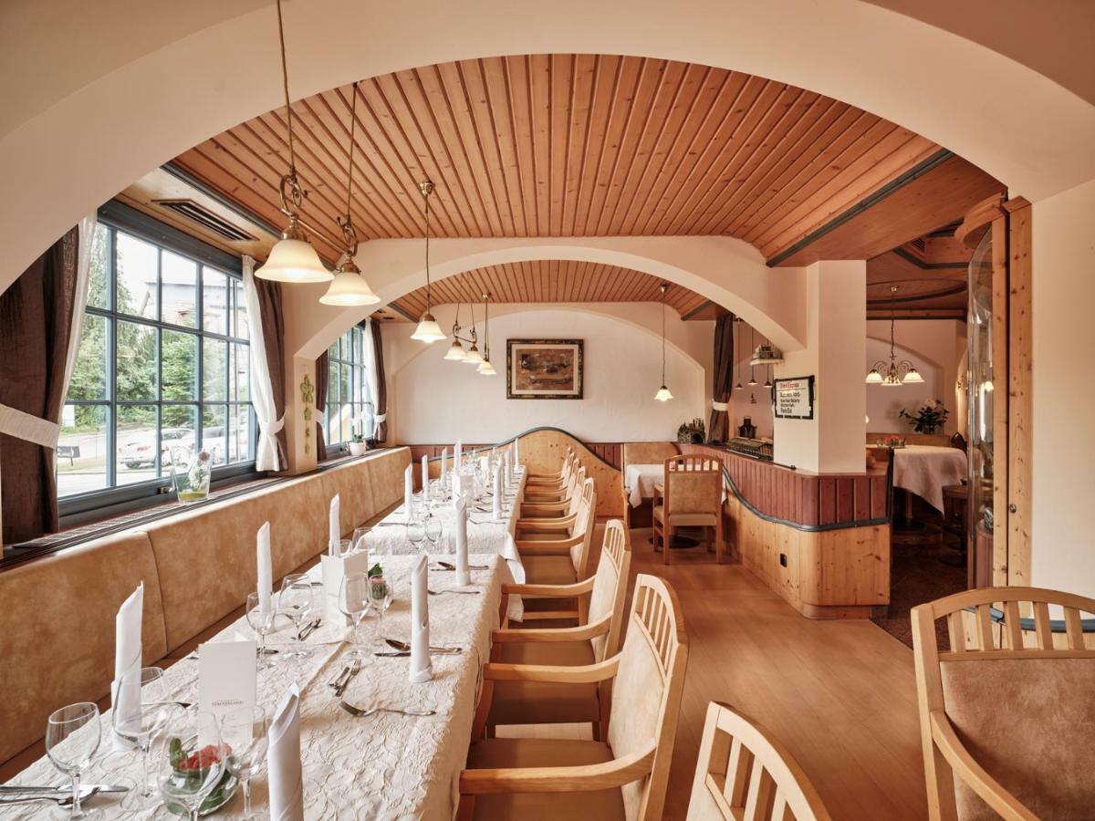 Badhotel Restaurant Stauferland Bad Boll Kültér fotó